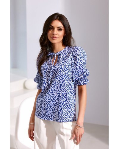 Bluza dama eleganta, din vascoza albastra cu flori, vaporoasa, MargotR Bluze dama, Bluza dama eleganta, din vascoza albastra cu flori, vaporoasa, MargotR - jojofashion.ro
